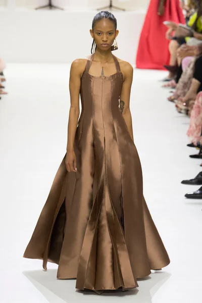 Look 68